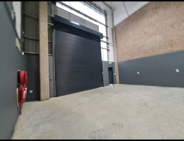519.90M² WAREHOUSE TO LET IN SAMRAND BUSINESS PARK